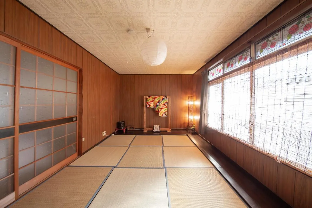 Villa Bettei Rin 別邸 凛 à Kyoto 0*,  Japon